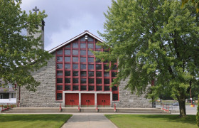 Église et presbytère Christ-Roi
